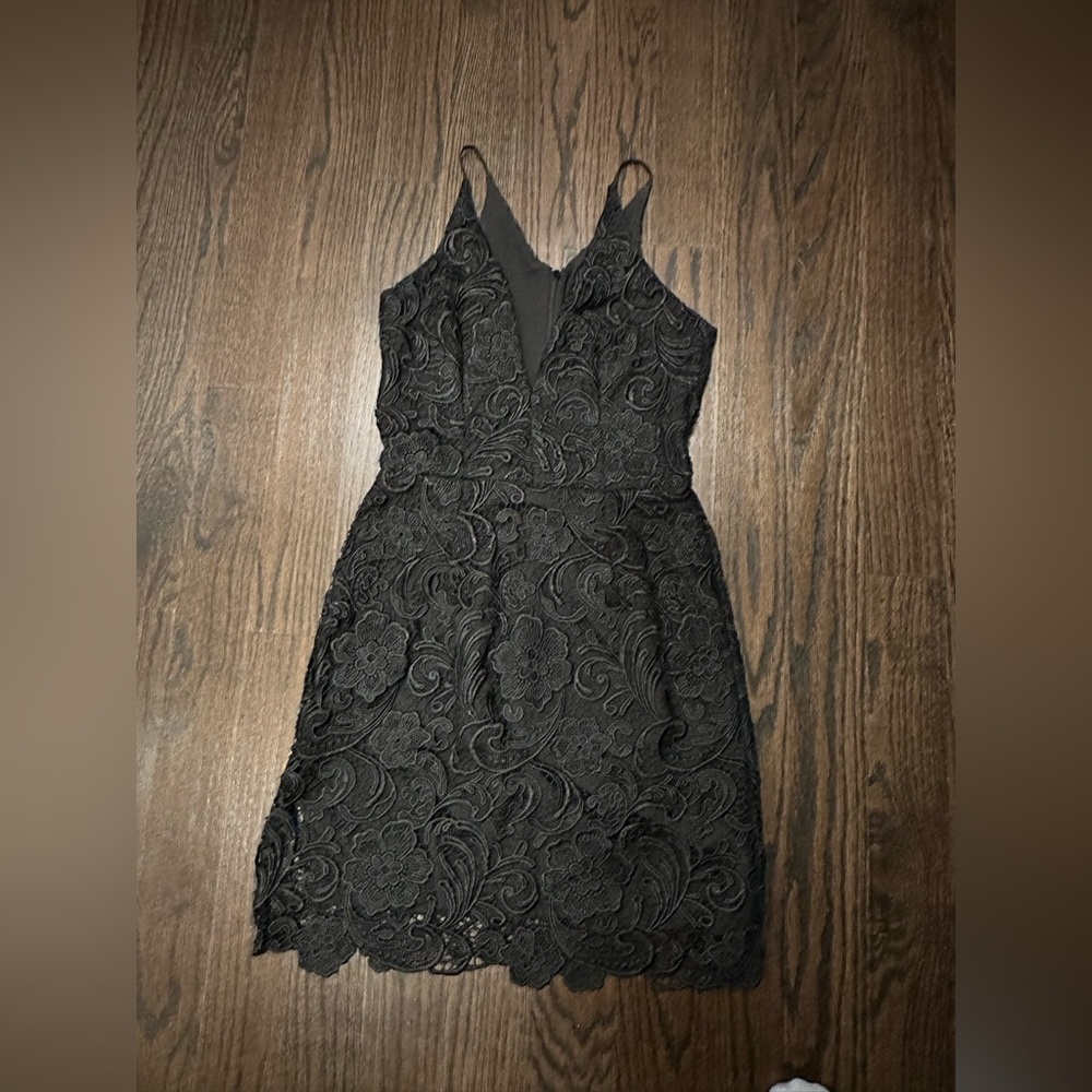 Dress the Population Black Floral Lace Backless Dress